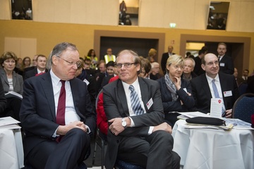 Ministerpräsident Stephan Weil mit Göttingens Landrat Bernhard Reuter