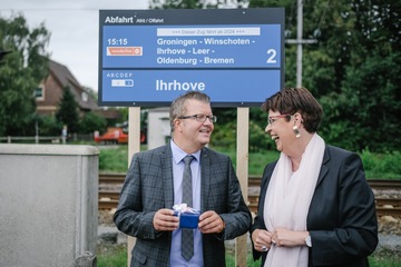 Ministerin Birgit Honé besucht Ihrhove