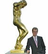 Dienststellenleiter Stefan Kapferer im Garten der Landesvertretung